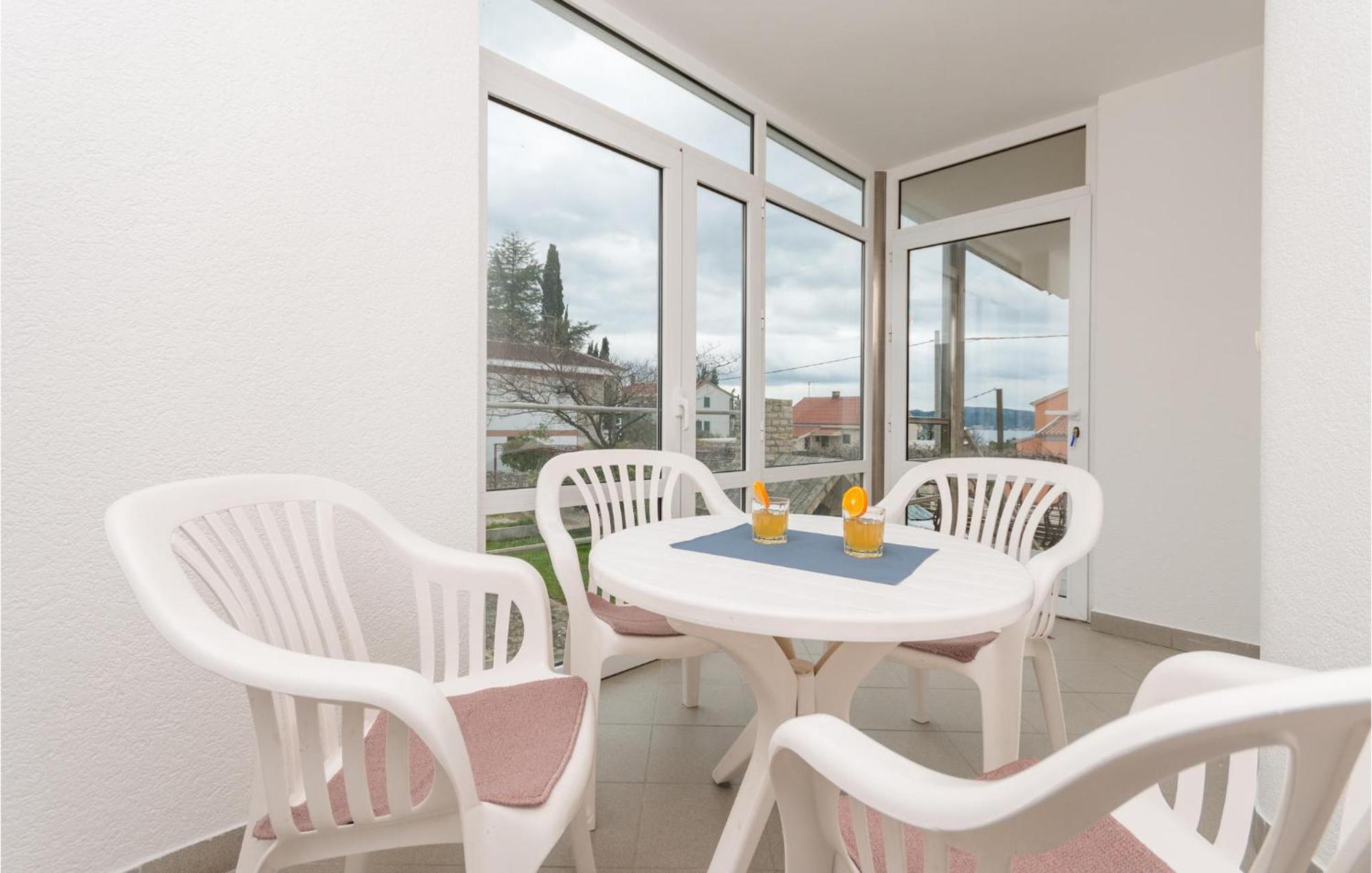 Awesome Apartment In Sveti Filip I Jakov W/ 1 Bedrooms Eksteriør billede